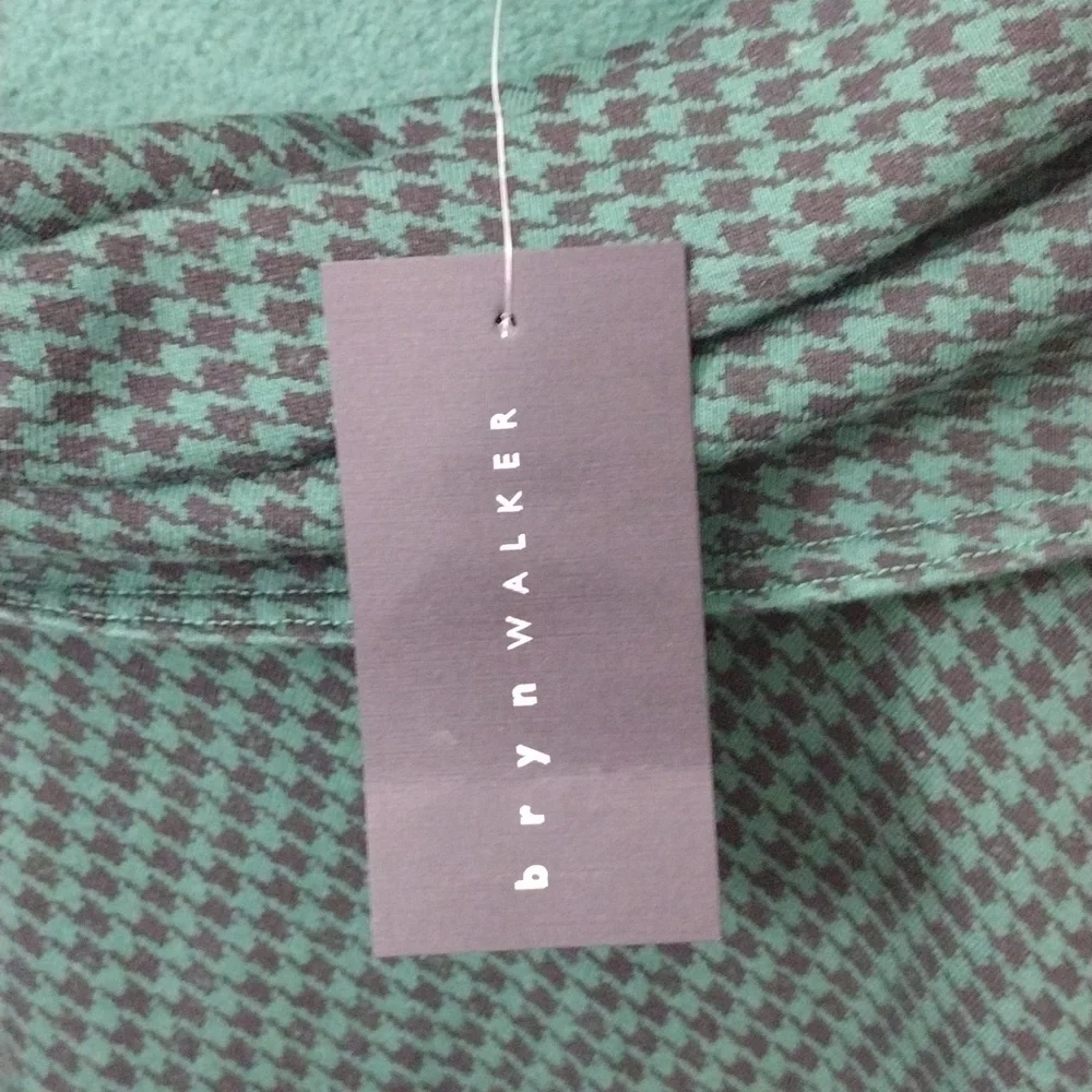 Sweater Tunic size M Black & Green Organic Bamboo -Bryn Walker NWT - Picture 5 of 8